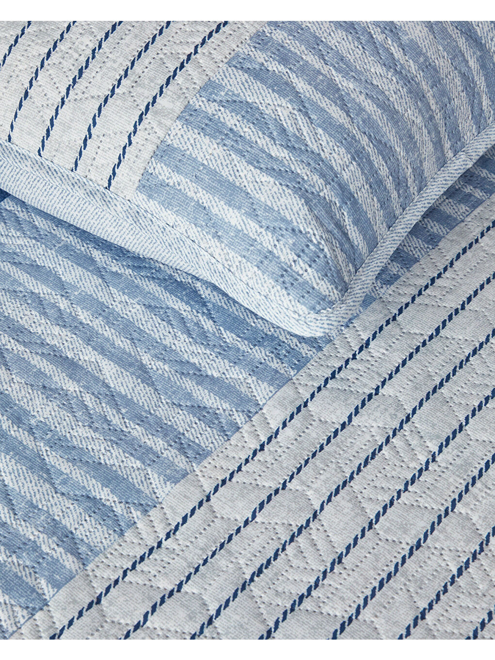 English Home Sleek Stripes Çift Taraflı Tek Kişilik Yatak Örtüsü Takımı Mavi - 3