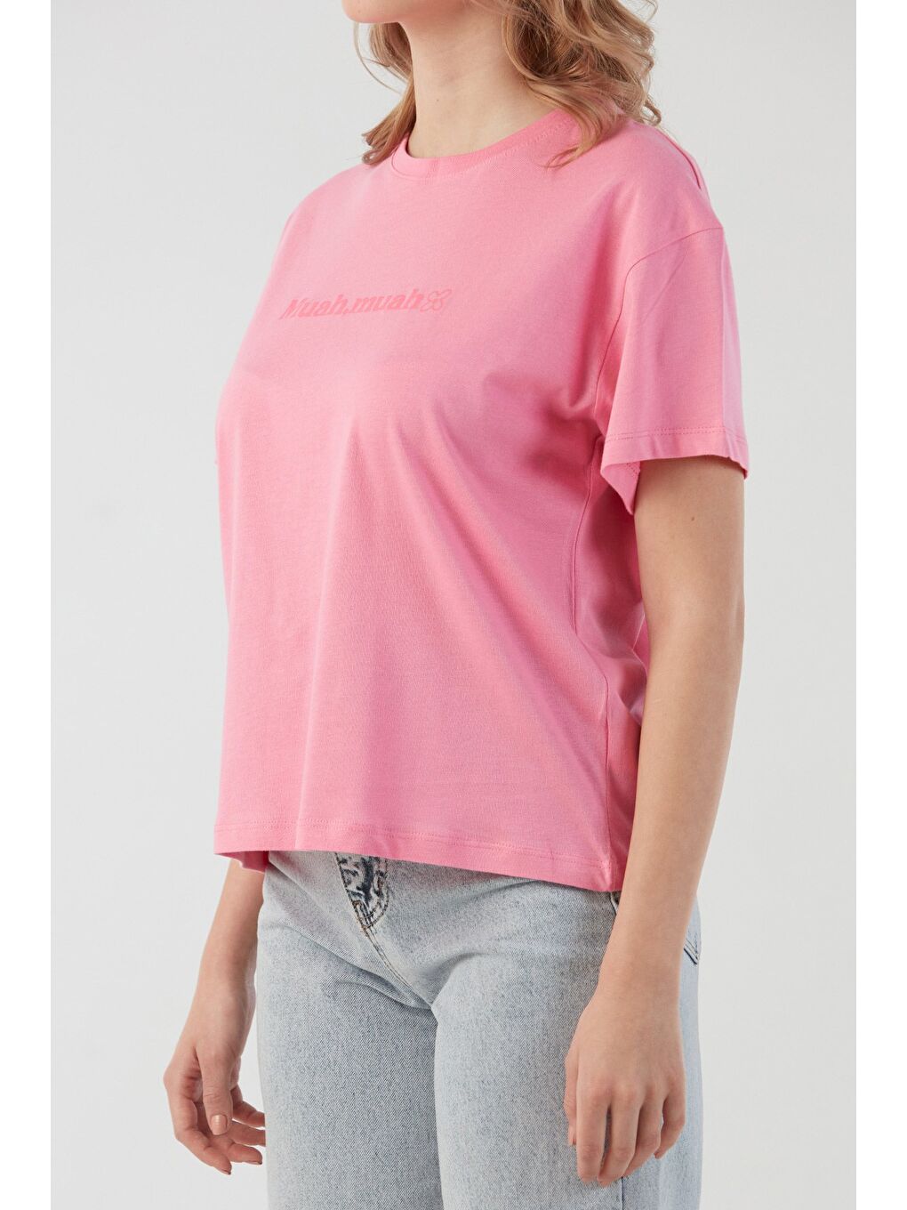 Pembe Yazı Baskılı Bisiklet Yaka Tişört-4