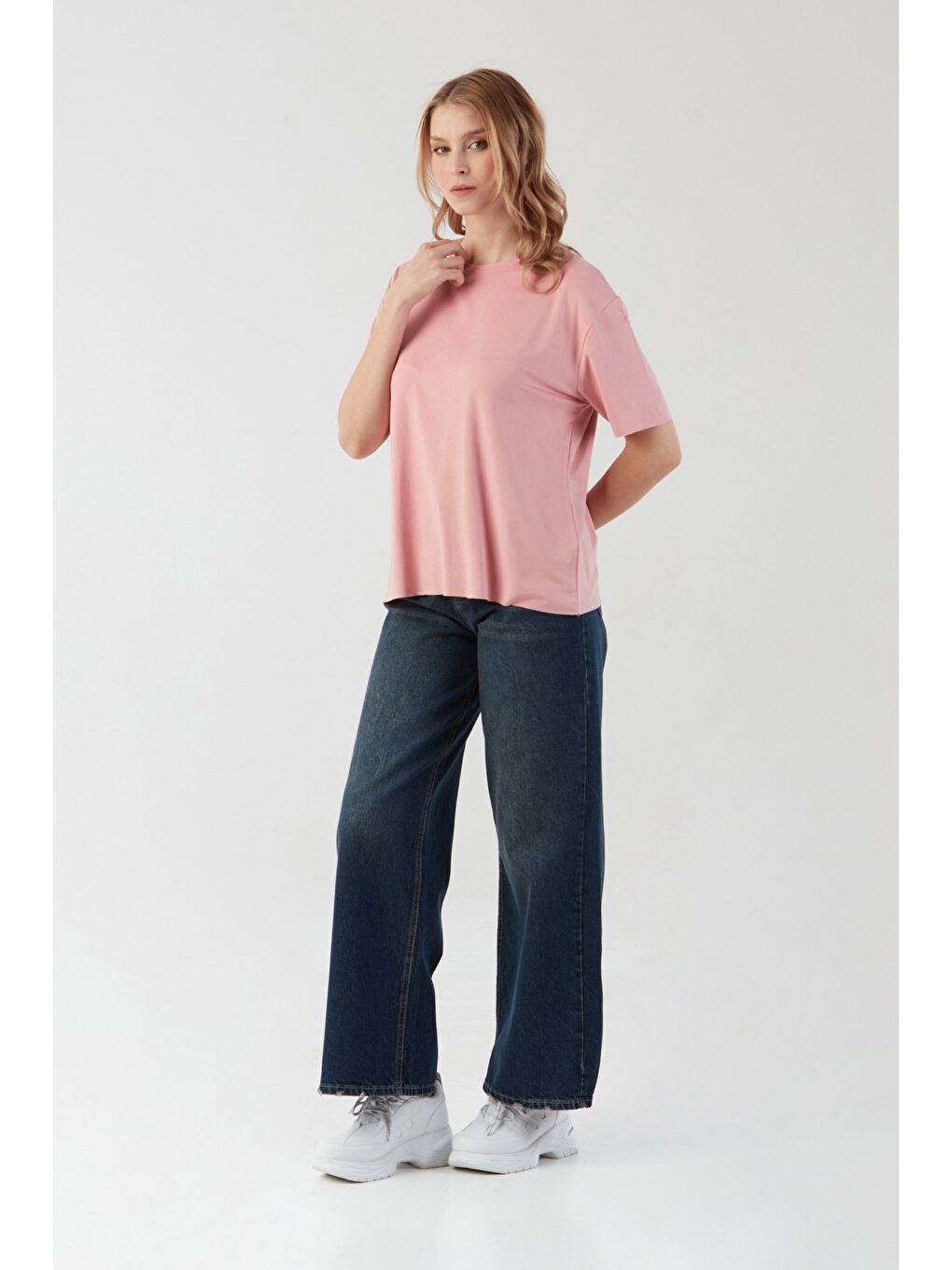 Pembe Basic Bisiklet Yaka Oversize Modal Tişört-3