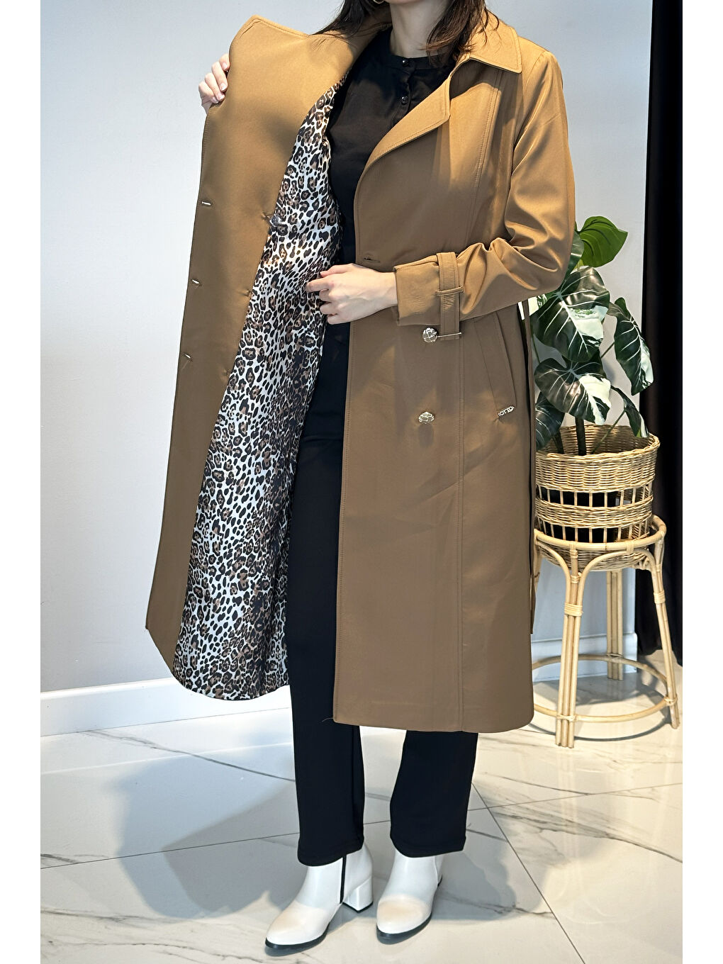 Kahverengi Çıkartılabilir Broş Ve Leopar Astar Detay Trençkot 6350 Taba-2