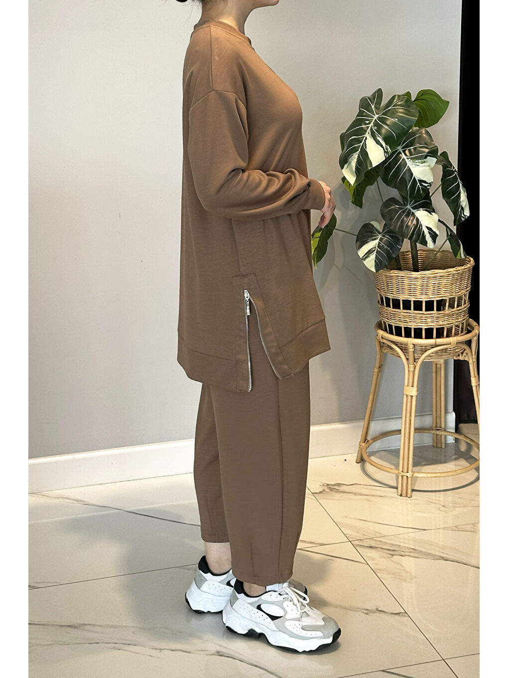 Kahverengi Yanları Fermuar Detay Penye Takım 2034 Latte-1