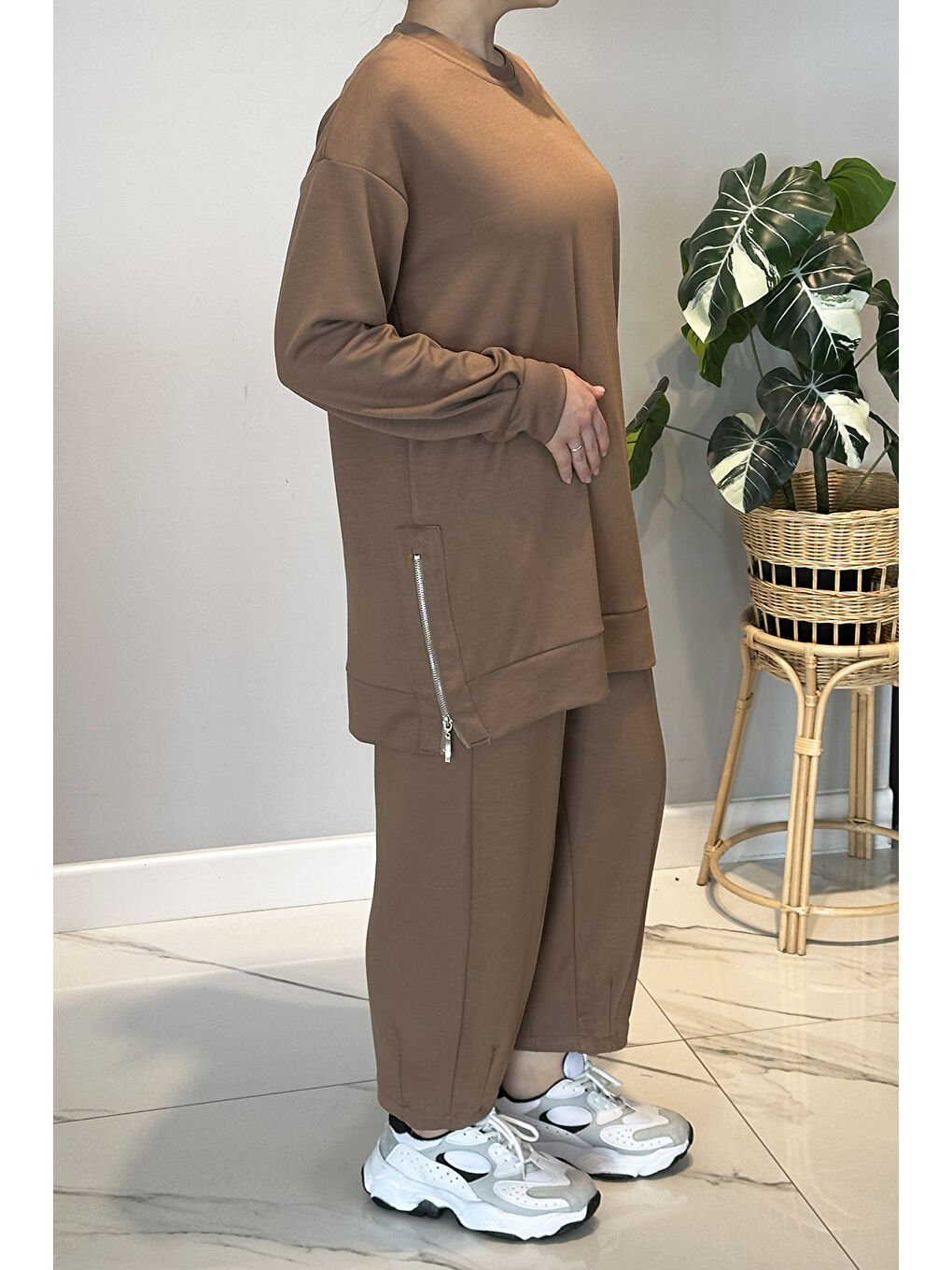 Kahverengi Yanları Fermuar Detay Penye Takım 2034 Latte-2