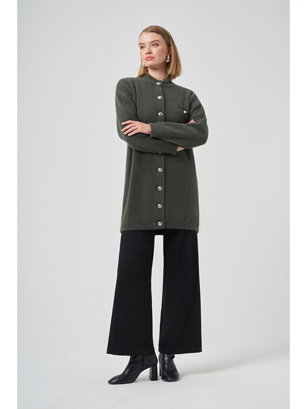 Gri Düğme Detay Angora Hırka 7005 Füme-4