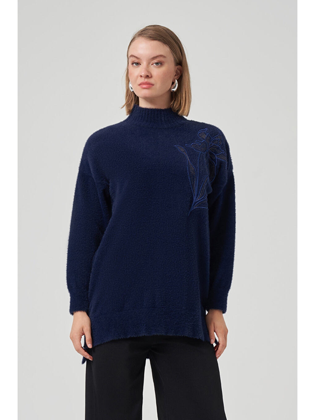 Nakış Detay Angora Kazak 7004 Lacivert-1