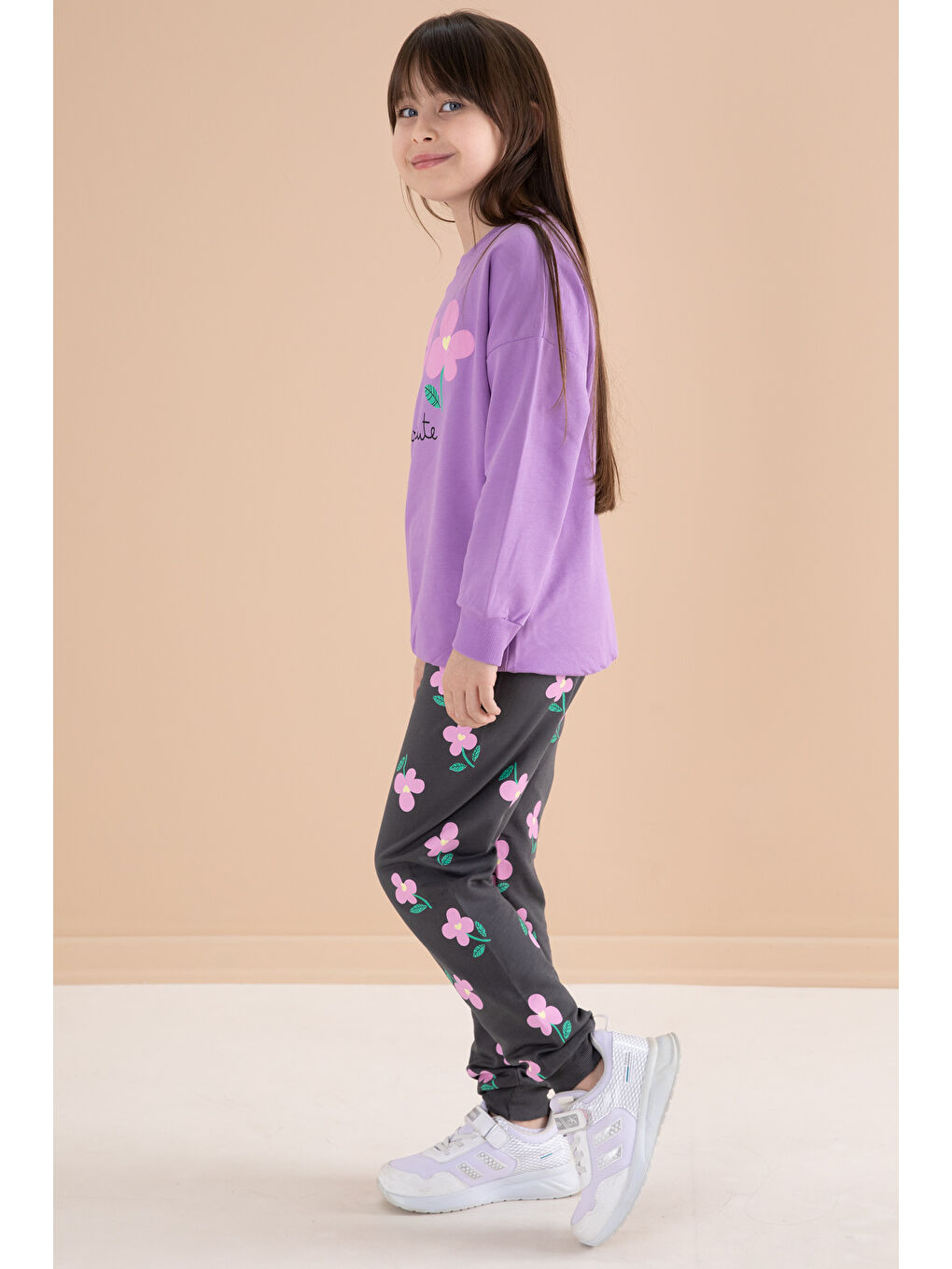 Lila Çiçek Baskılı Bisiklet Yaka Kız Çocuk Eşofman Takımı 20145-4