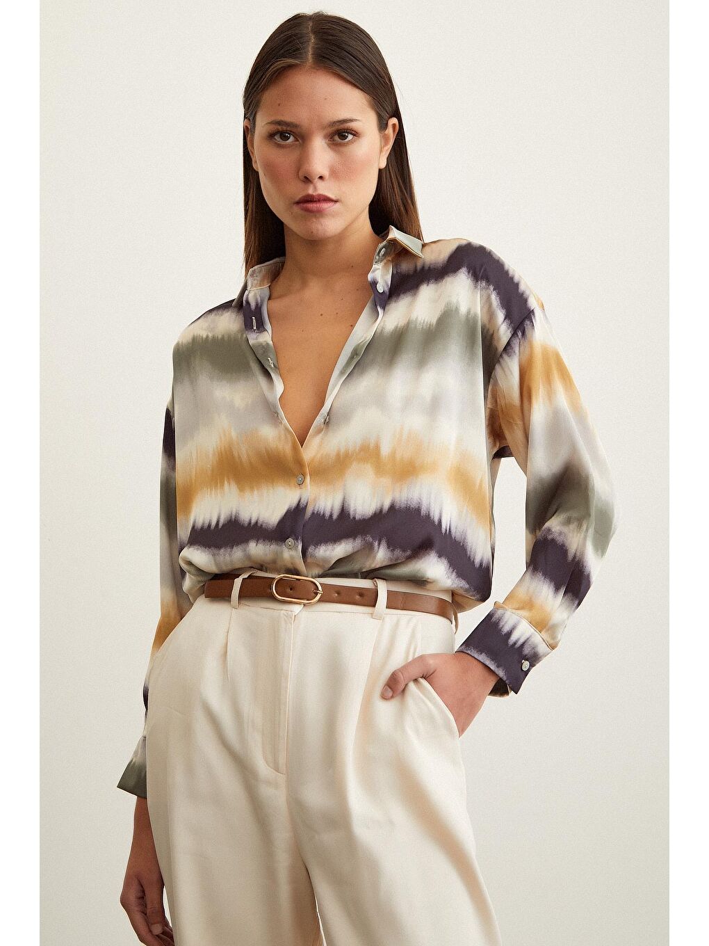 Haki Sulu Boya Desenli Gömlek-4