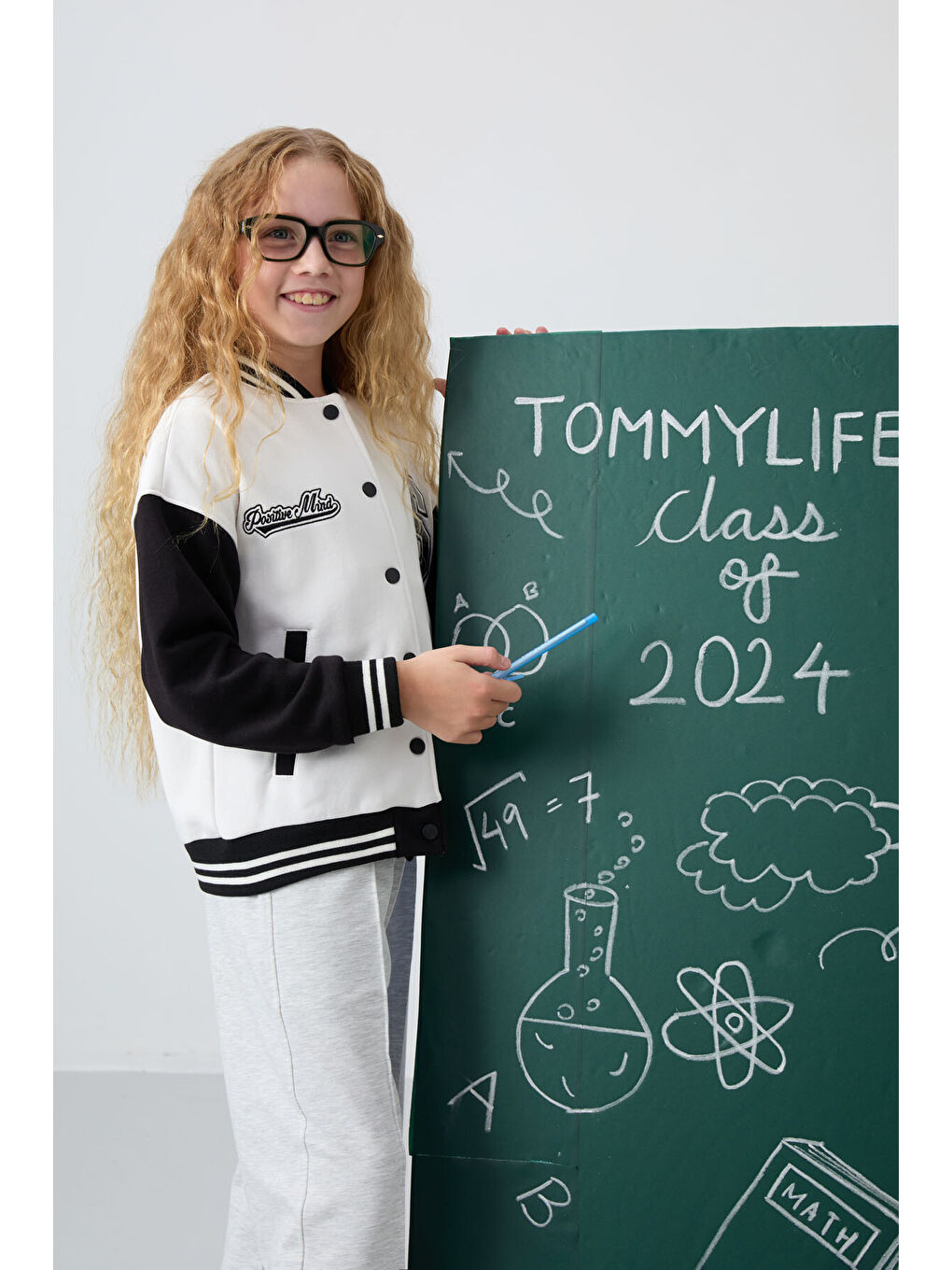 TOMMYLIFE Beyaz Kar Melanj Cepli Ön Dikiş Detaylı Geniş Paça Kız Çocuk Eşofman Altı -75144 - 2