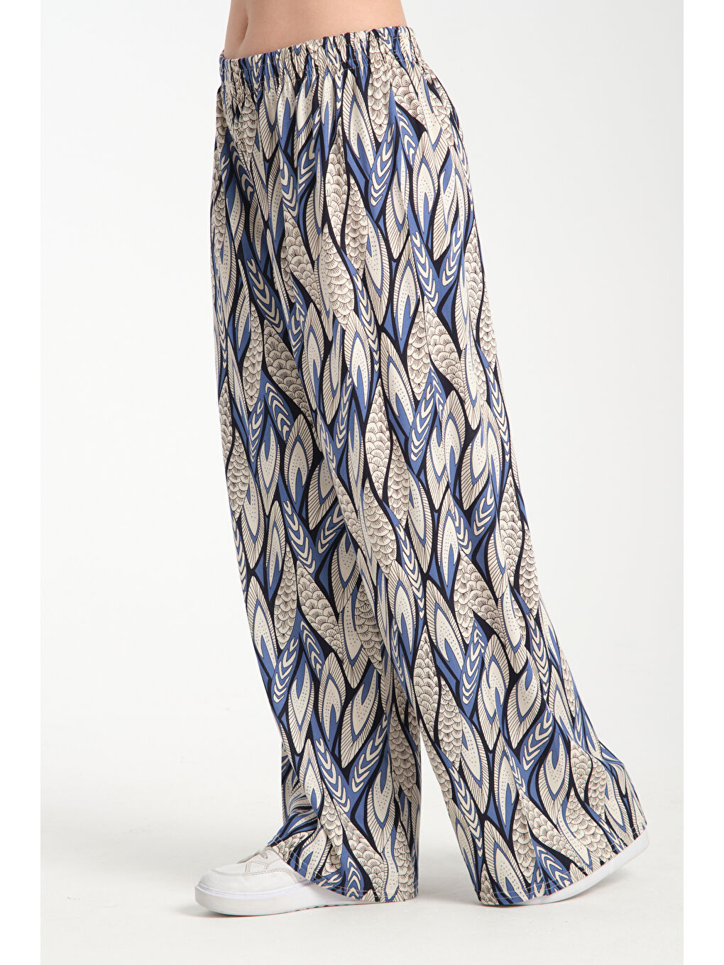 Mavi Kadın Desenli Dökümlü Viskon Pantolon 1068-2