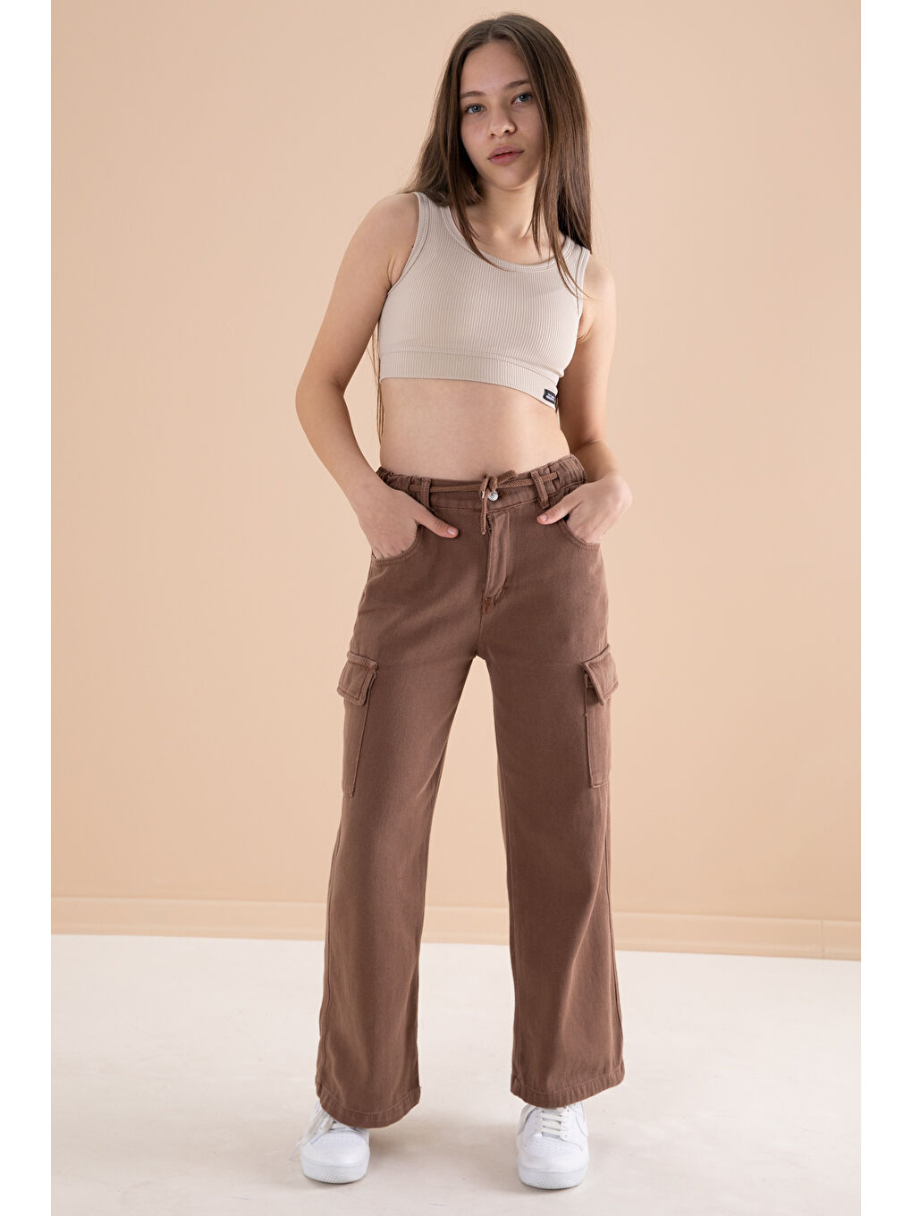 Kahverengi Geniş Paça Beli Bağcıklı Kız Çocuk Kargo Cepli Jean Pantolon 20135