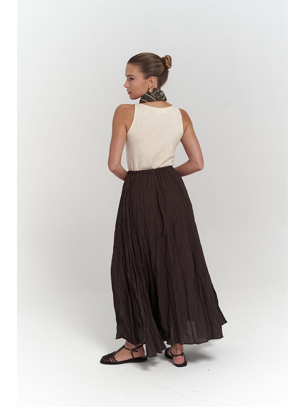 Kahverengi Jayla Kırışık Detay Uzun Kahve Etek-3