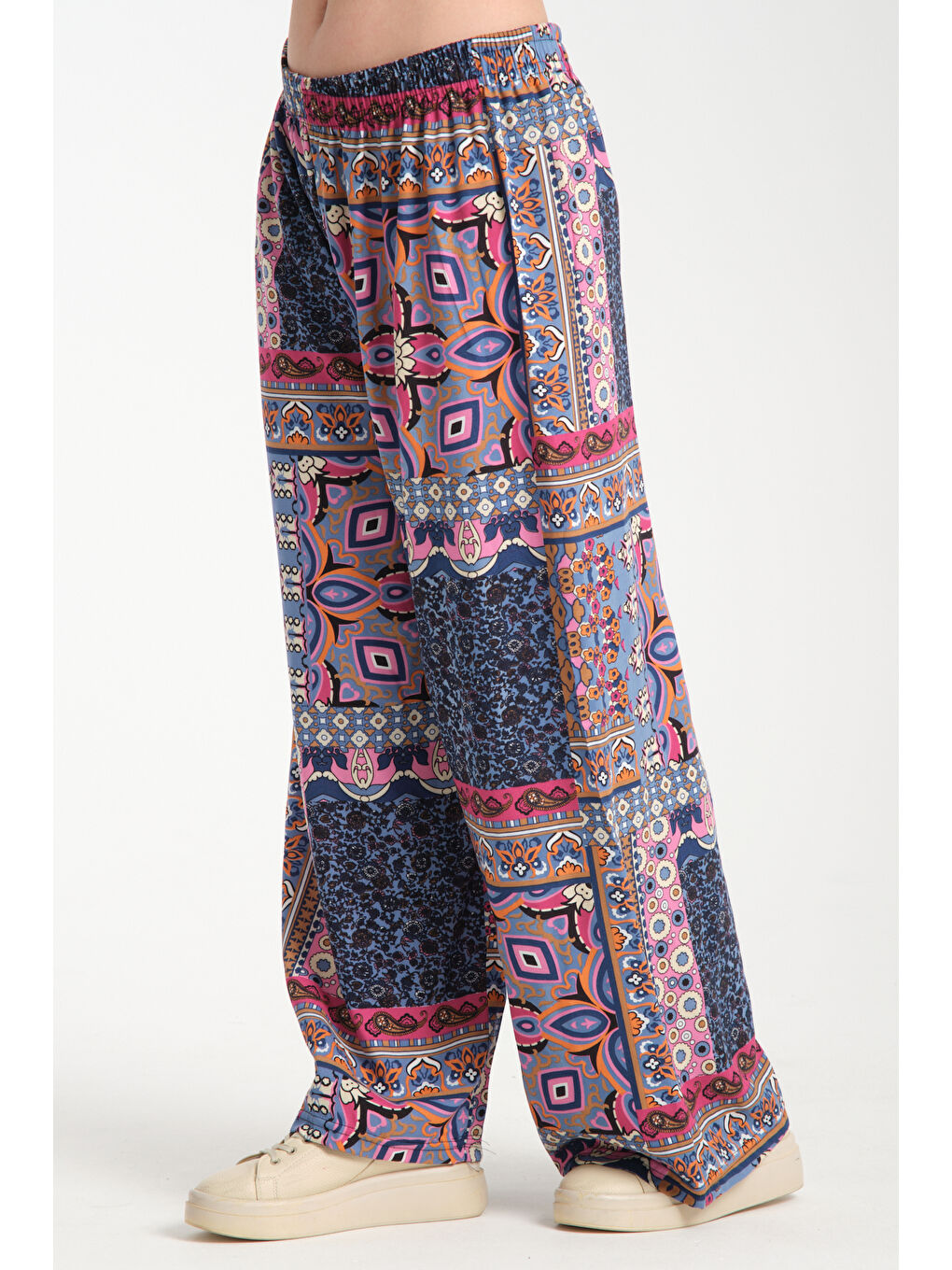 Mavi Kadın Desenli Dökümlü Viskon Pantolon 1072-2