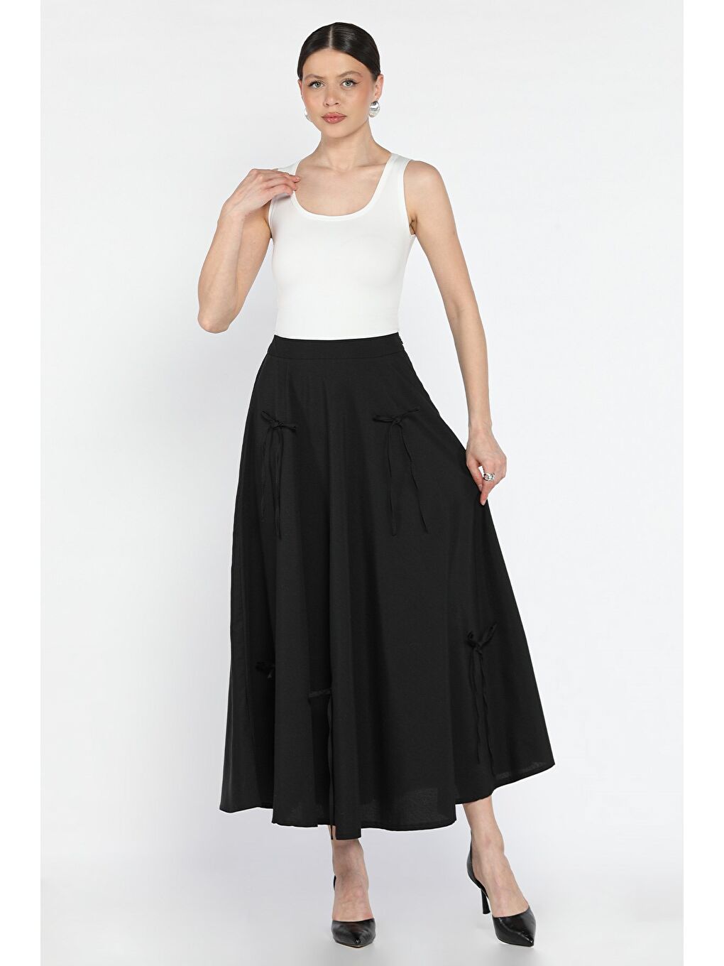 Siyah Kadın Fiyonklu Kiloş Etek-1