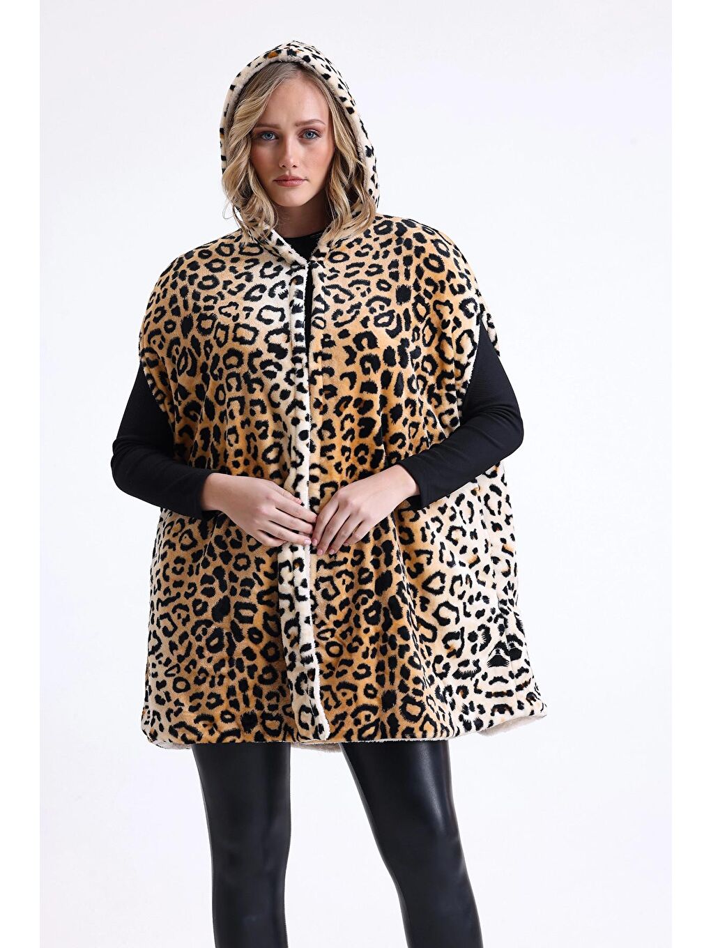 Karışık Uzun Kesim Leopar Desenli Kapüşonlu Suni Kürk Panço Yelek 007-AYSU-1