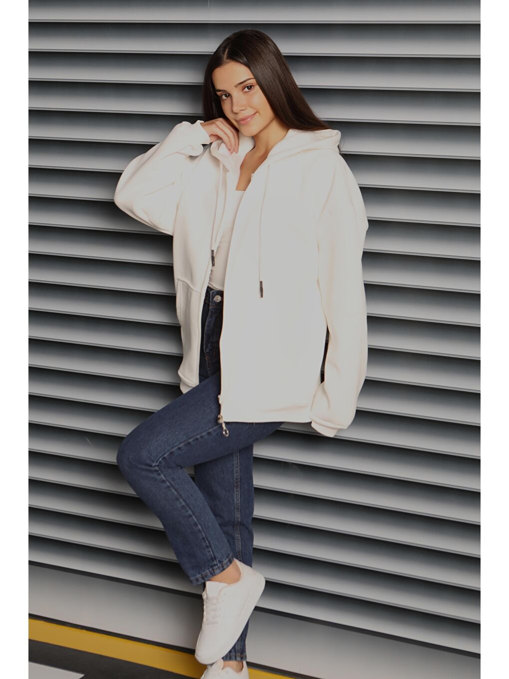 Kanguru Cepli Fermuarlı Şardonlu Üç İplik Sweat Beyaz - 27802-BEYAZ-4