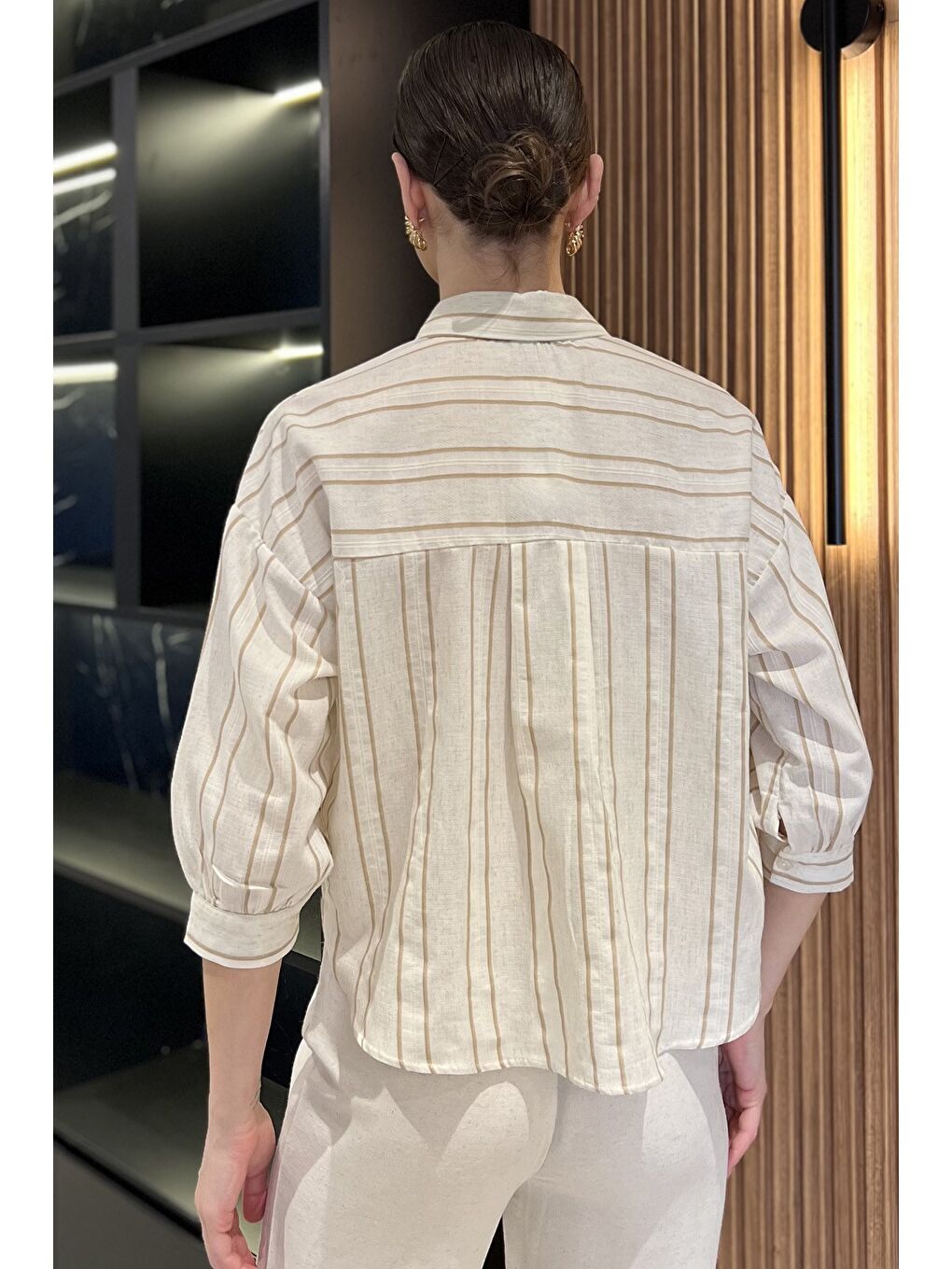 Ekru Çizgili Cepli Kadın Keten Gömlek-2