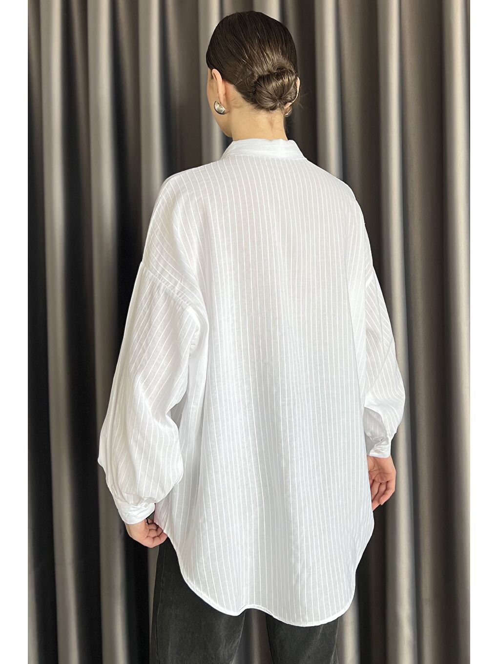 Ekru Çizgi Desenli Kadın Gömlek-2