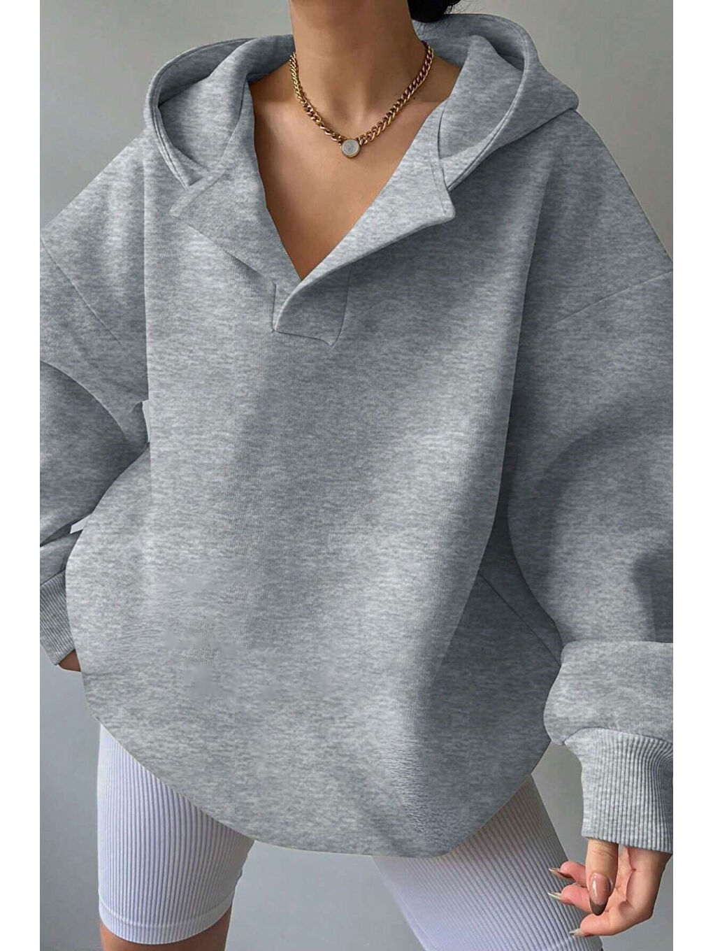 Kadın Gri Relax Yaka Detay Oversize Kapüşonlu Sweatshirt-3