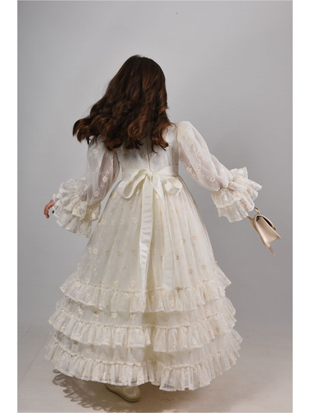 Ekru, Özel Tasarım Kız Çocuk Abiye Elbise ,Çanta Aksesuarlı, Kol Detaylı Uzun Elbise_M2415-7