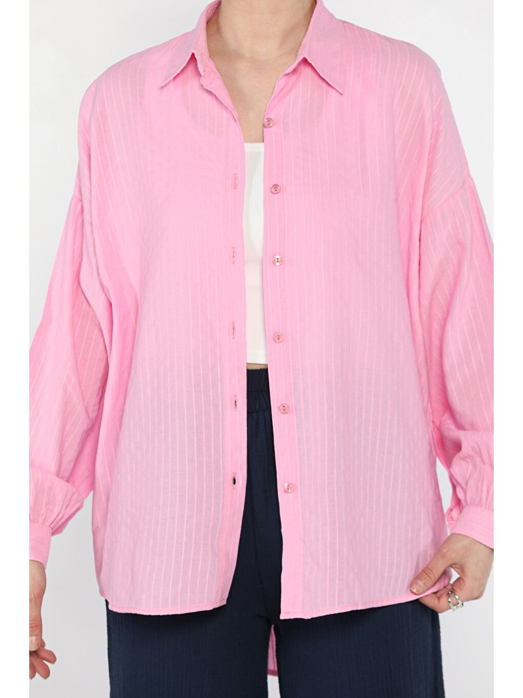 Pembe Çizgi Desenli Kadın Gömlek-3