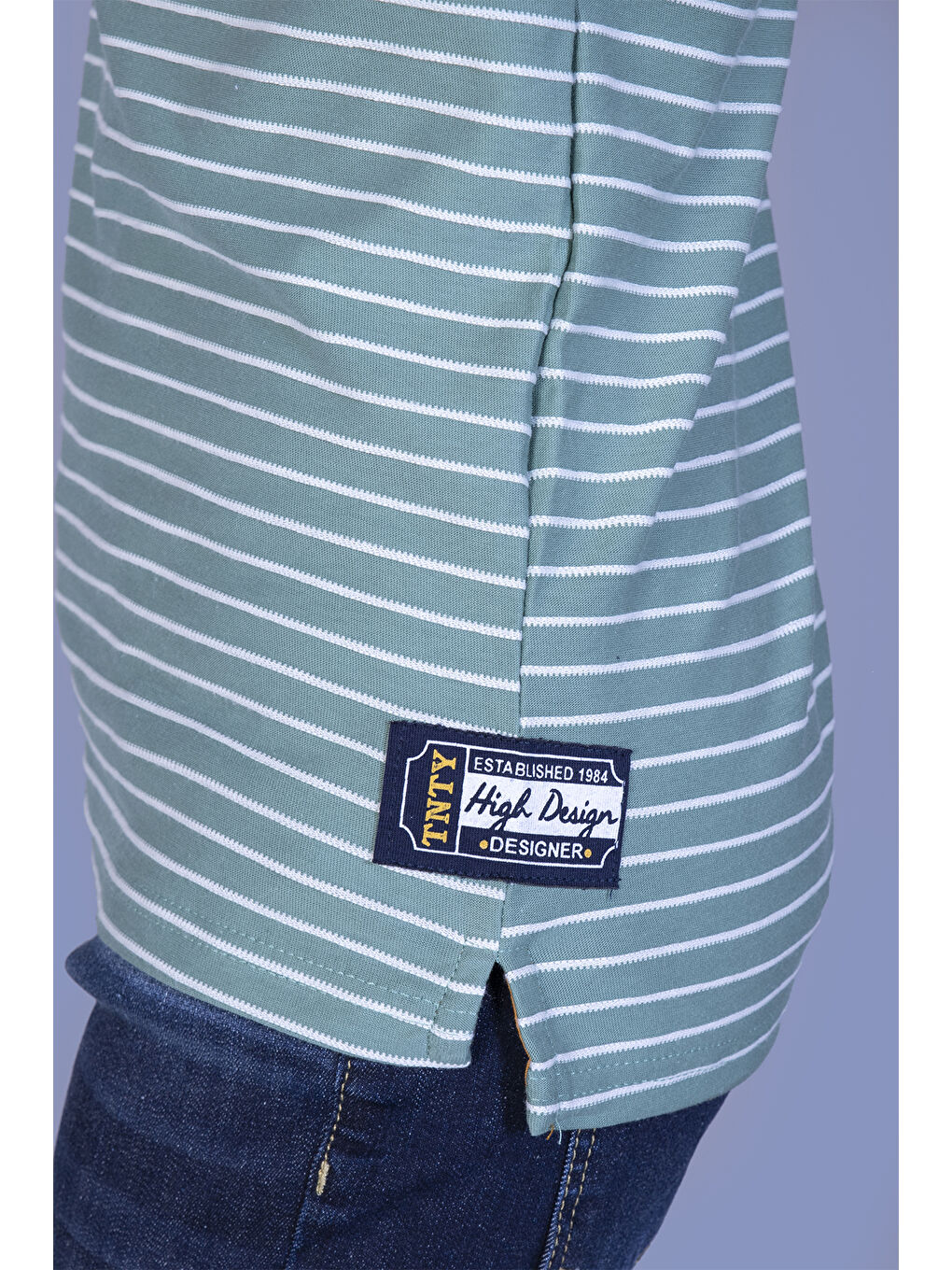 Yeşil Erkek Çocuk Nakışlı Kumaşı Çizgi Detaylı Tişört-1