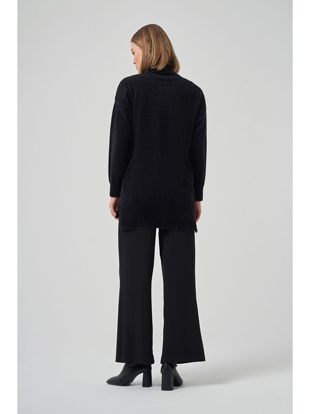 Nakış Detay Angora Kazak 7004 Siyah-2