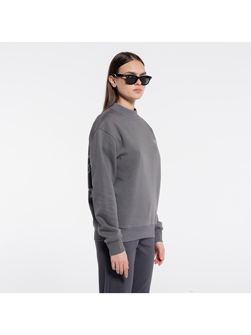 Kadın Koyu Gri Bisiklet Yaka Ekstra Oversize Sweatshirt - 3 İplik-4