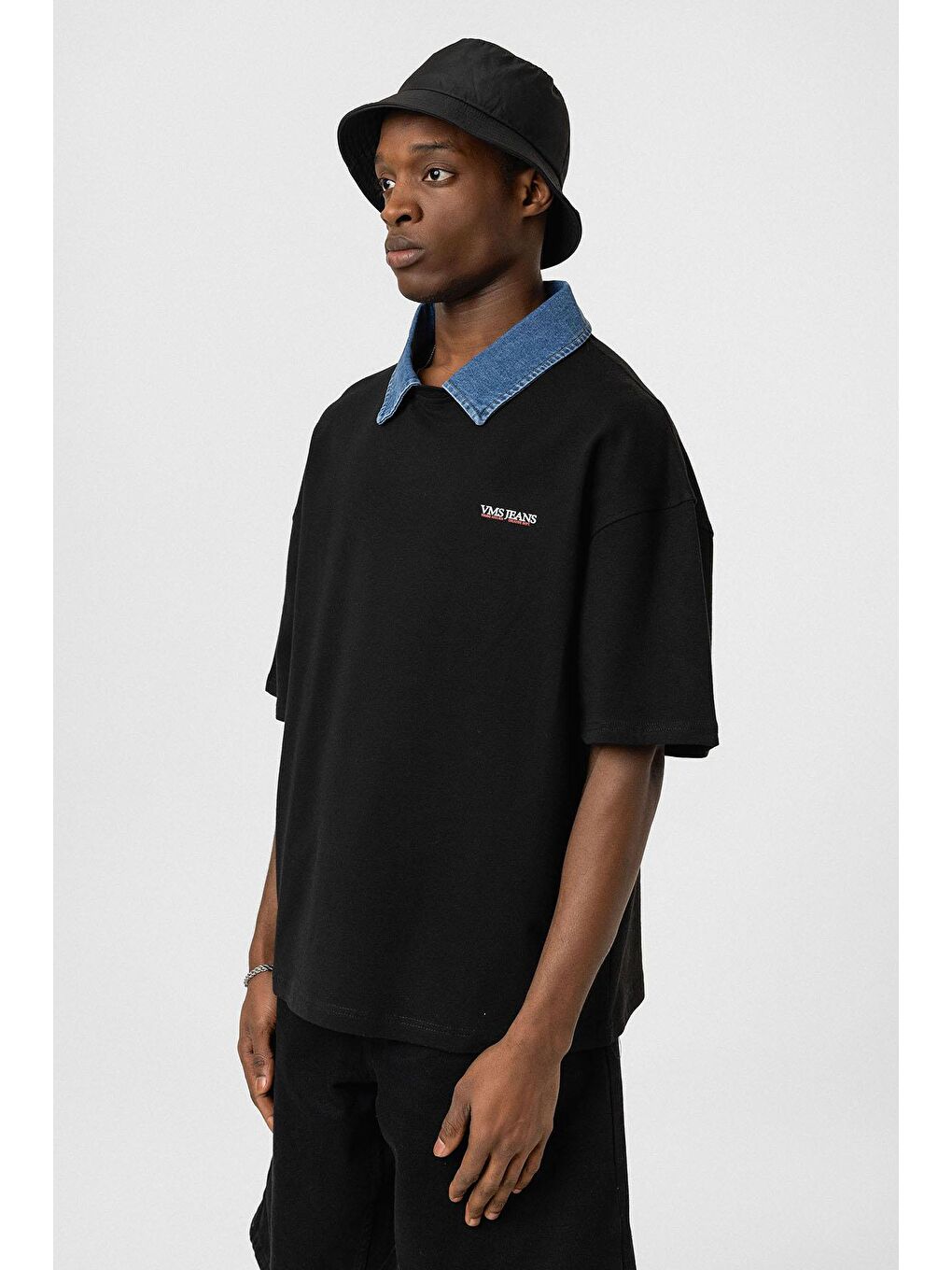 Polo Yaka Yazı Detaylı Oversize Tişört Siyah-3