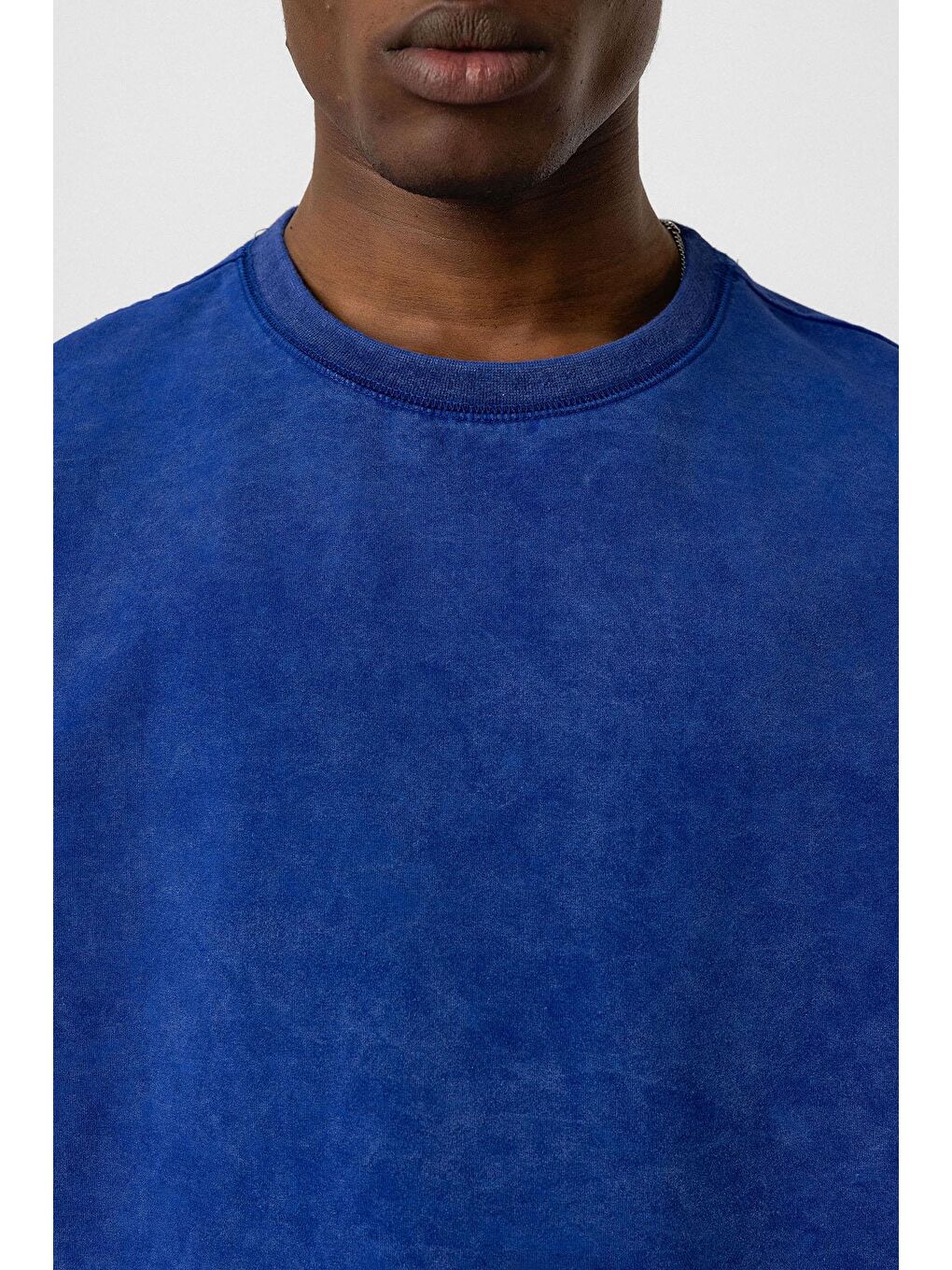 Mavi Yıkamalı Basic Oversize Tişört Saks-5