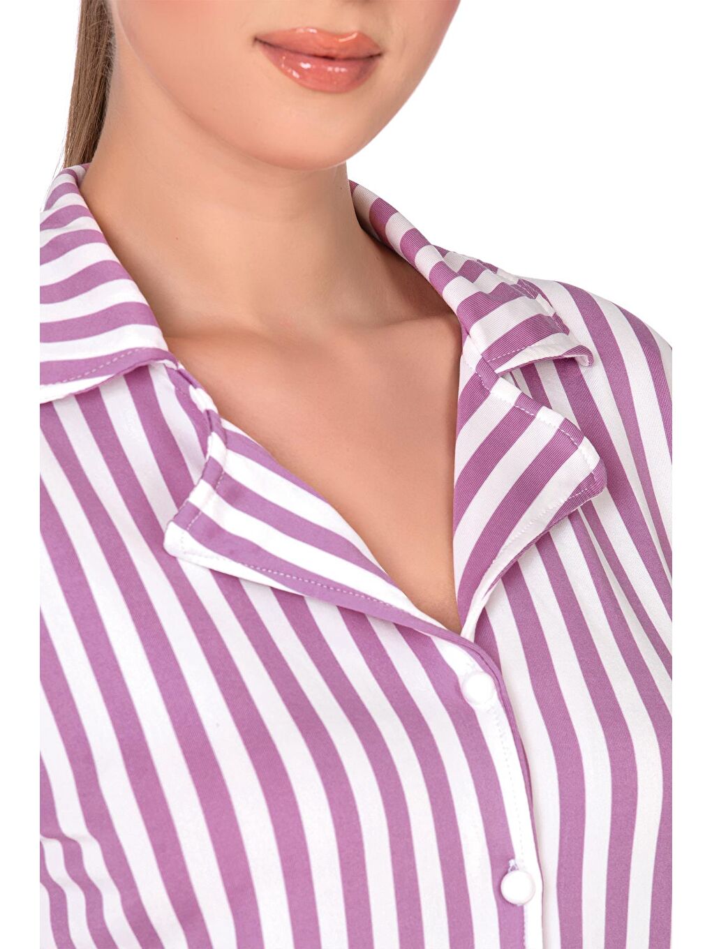 Mor Pembe Çizgili Lizbon Kumaş İçi Şardonlu Önden Düğmeli Kadın Pijama Takımı-1