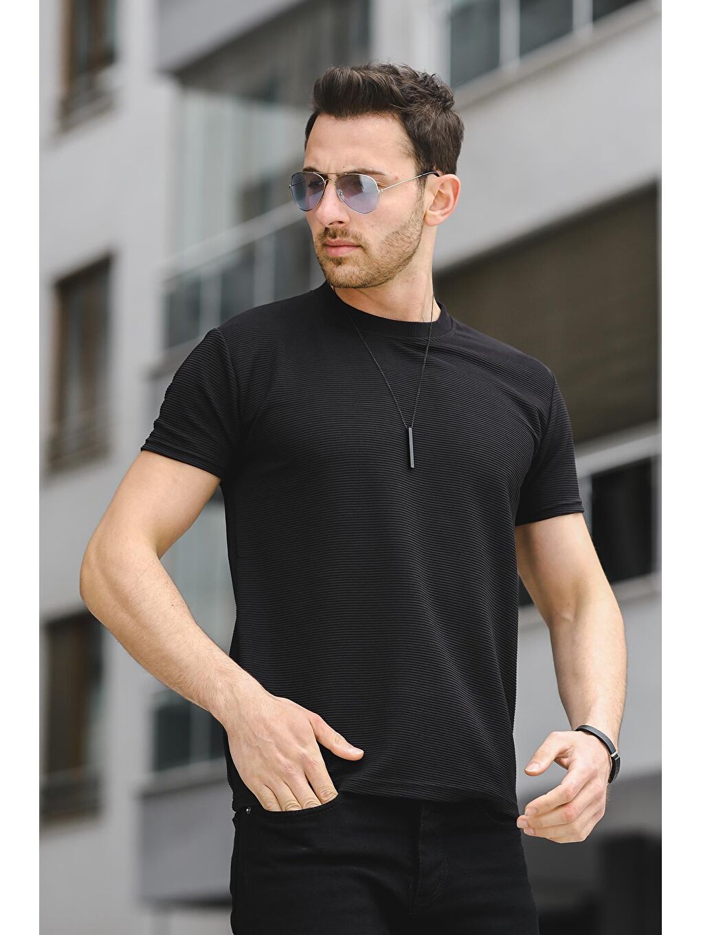 Siyah Kumaş Basic Slim Fit Likralı Erkek Tişört-1