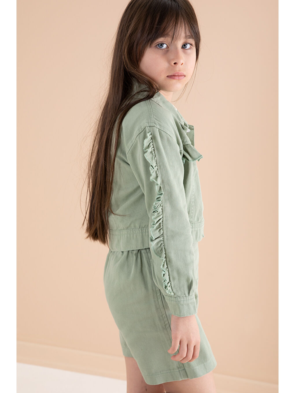 Yeşil Fırfır Detaylı Jean Ceketli Şort Etekli Kız Çocuk 3lü Takım 20171-4