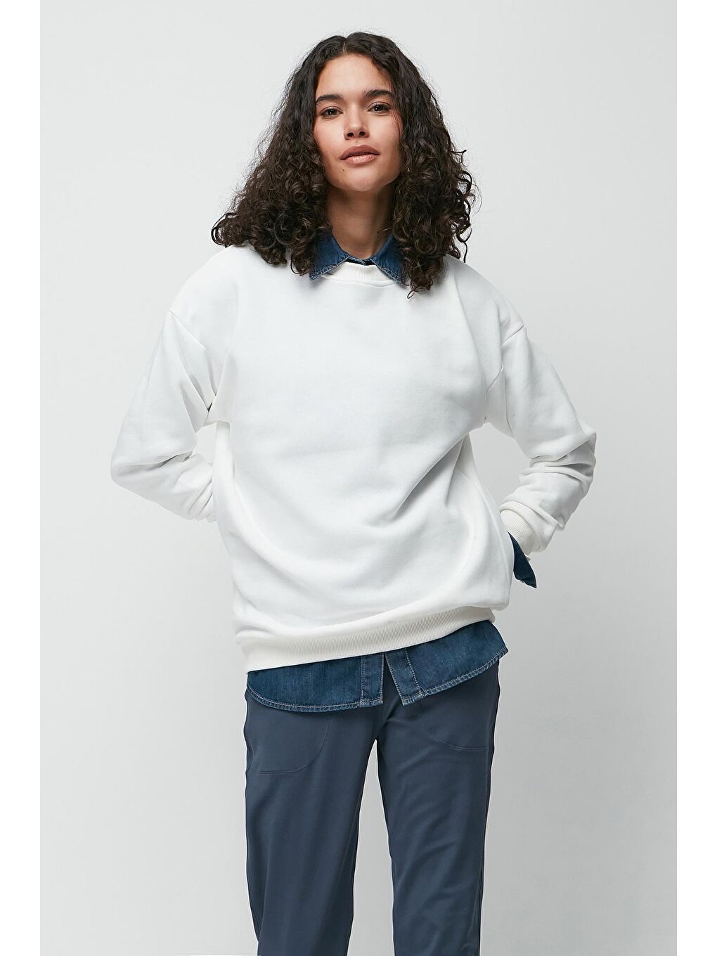 C&City Ekru Oversize Basic Bisiklet Yaka Kalın Sweatshirt 951 Ekru - 1