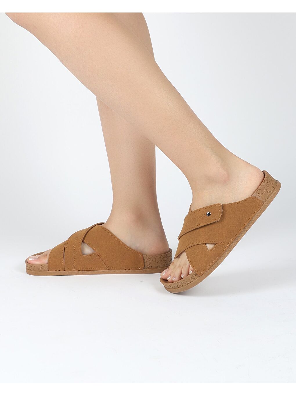 Kahverengi Kadın Yazlık Çapraz Bantlı Terlik - CLAY-2