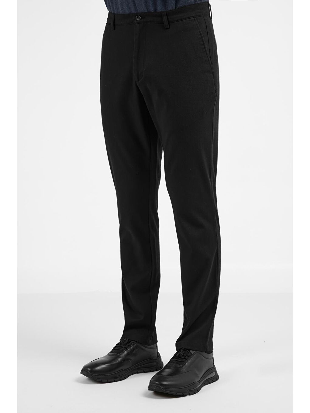 Siyah Yan Cep Düz Paça Pamuklu Comfort Fit Chino Casual Pantolon 1003255159-2