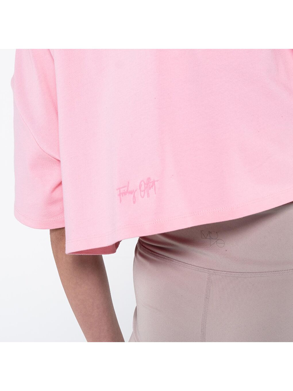 Monica Kadın Pembe %100 Koton Bisiklet Yaka Oversize Crop Tişört-3