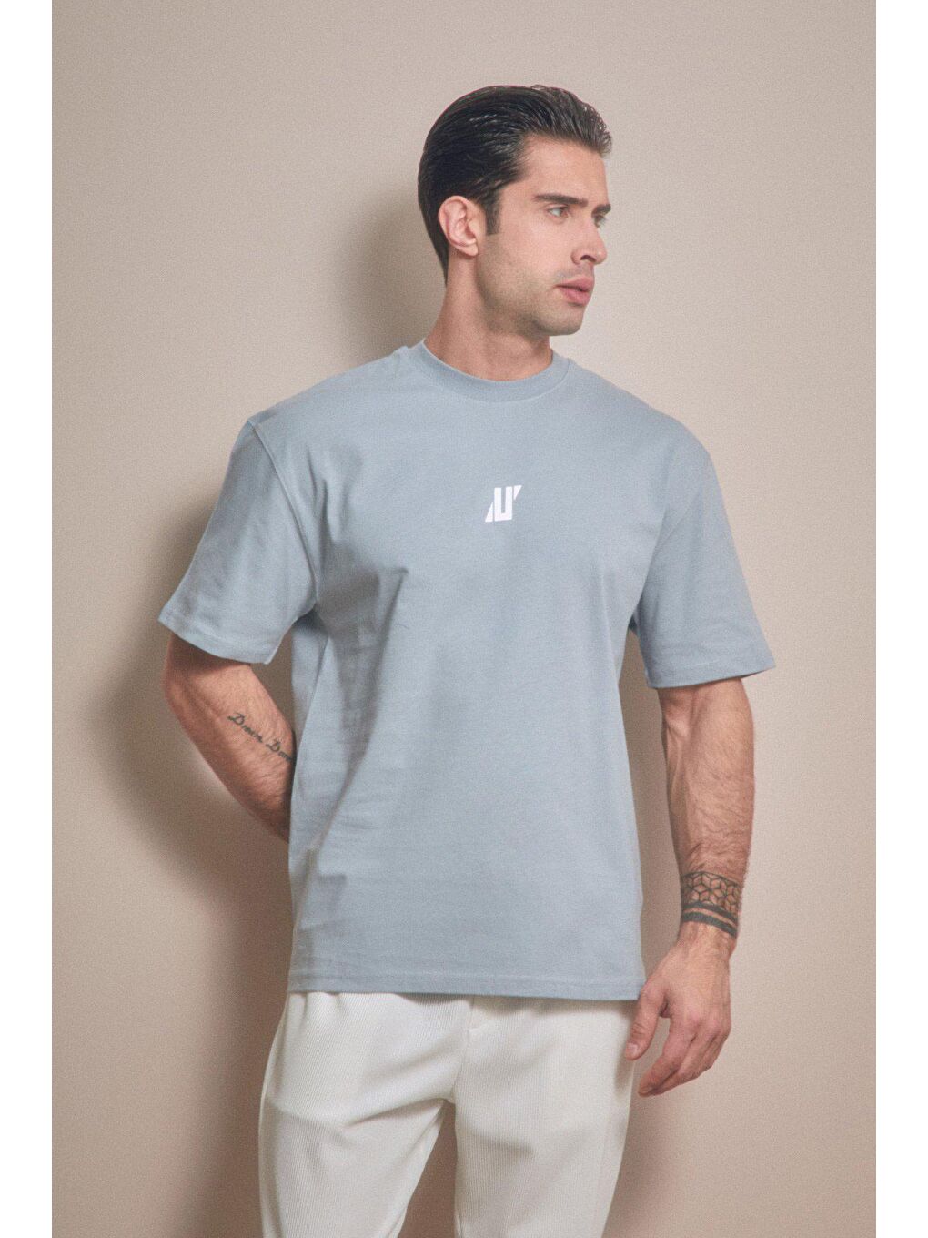 Gri Baskılı Bisiklet Yaka Tişört-2