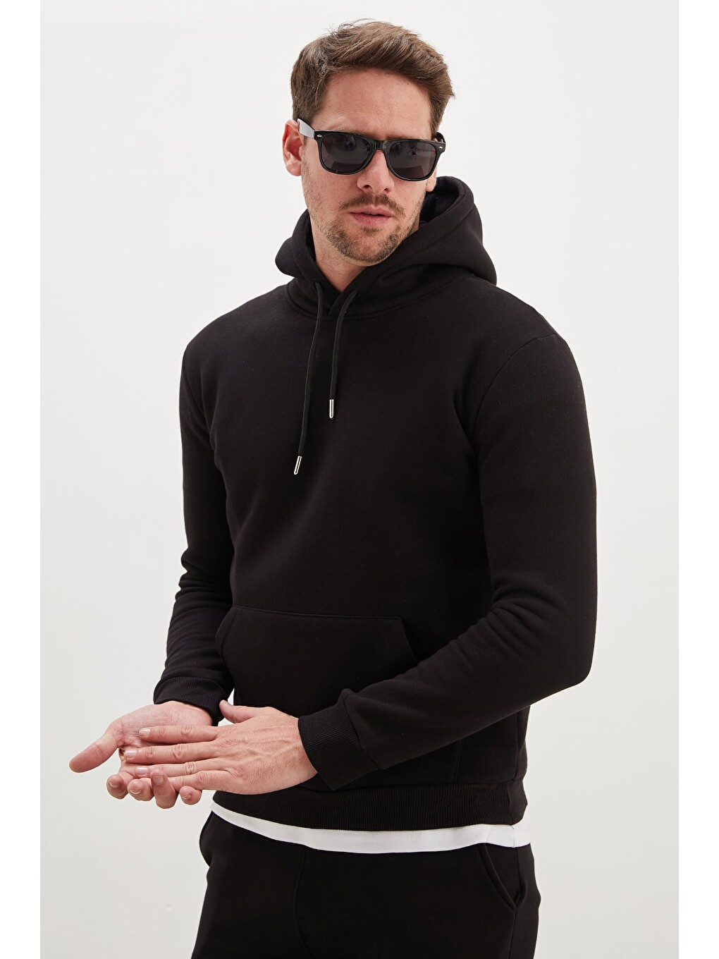 Siyah 3 İplik Basic Kapüşonlu Kanguru Cepli Sweatshirt-4