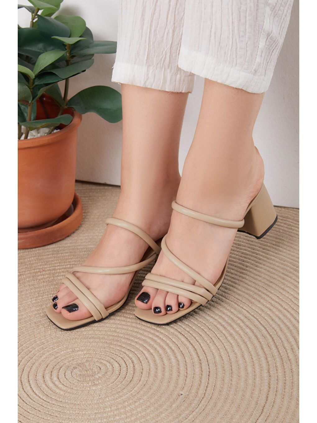 Bej Kadın Vizon Topuklu Terlik - 24796-2