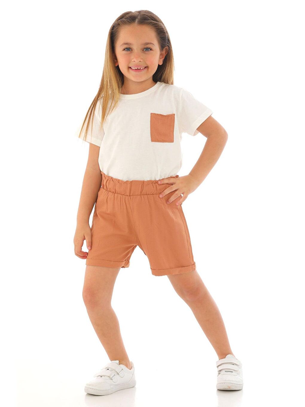 Lila Kısa Kol Ön Cep Detaylı Ekru Kahve Renk Kız Çocuk Şortlu Takım-4