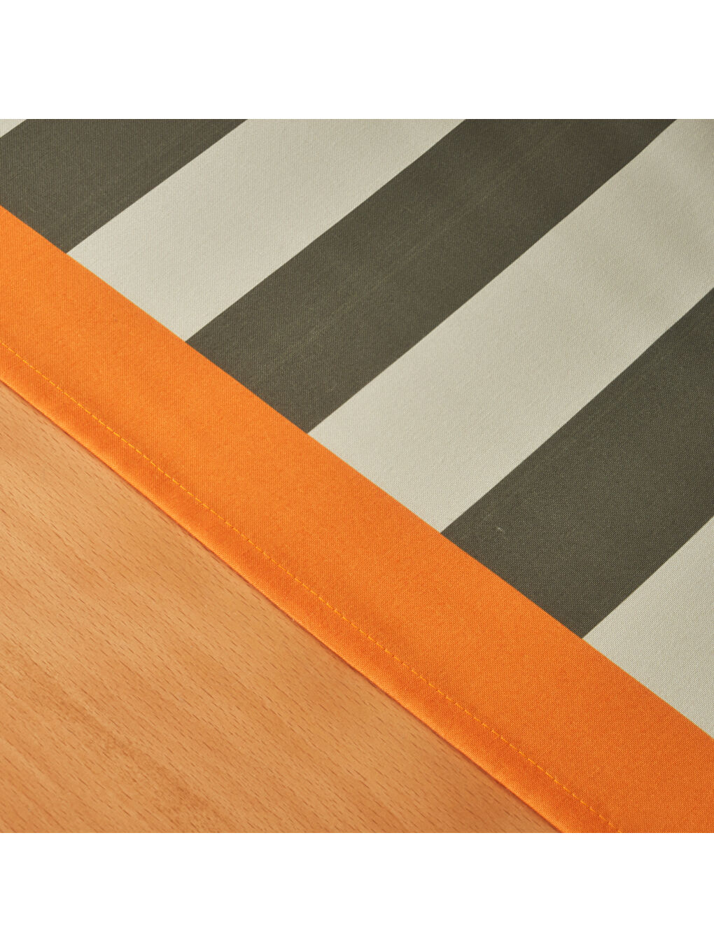 Bella Maison Line Pamuklu Masa Örtüsü Yeşil (150x250 cm) - 1