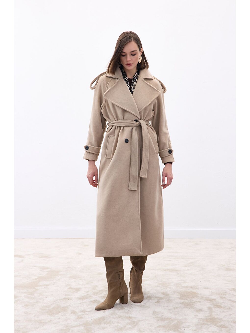 Geniş Yaka Uzun Kaban - Bej-1