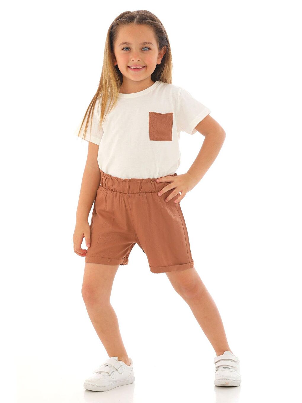 Gri Kısa Kol Ön Cep Detaylı Ekru Kiremit Renk Kız Çocuk Şortlu Takım-1
