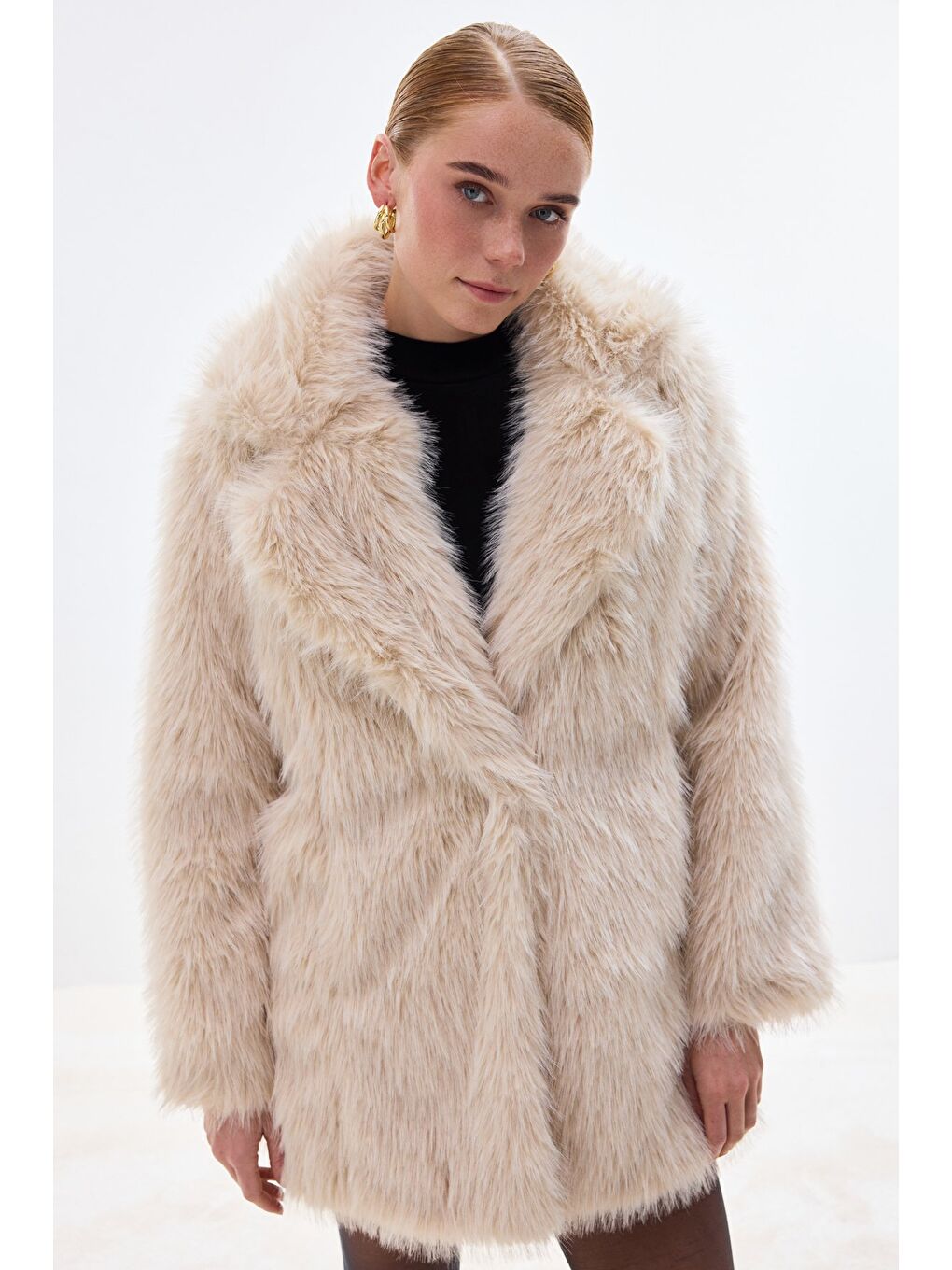 Çıt Çıt Detaylı Kürk - Bej-6