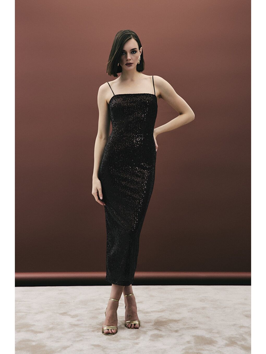 Kahverengi Askılı Uzun Payet Elbise - Kahve-3