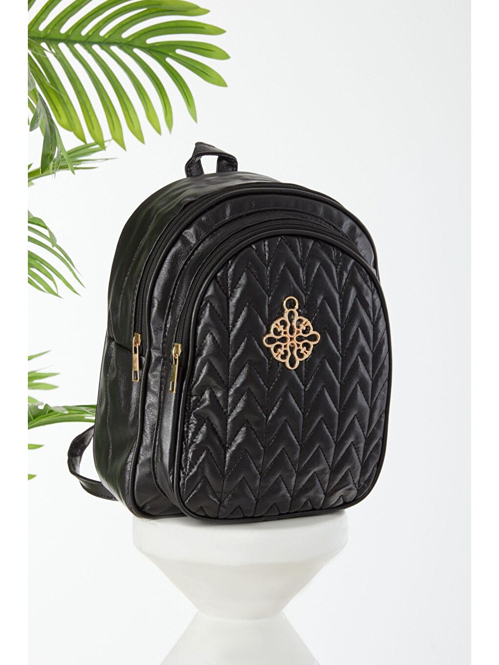 Kadın Siyah Sırt Çantası  - 24440