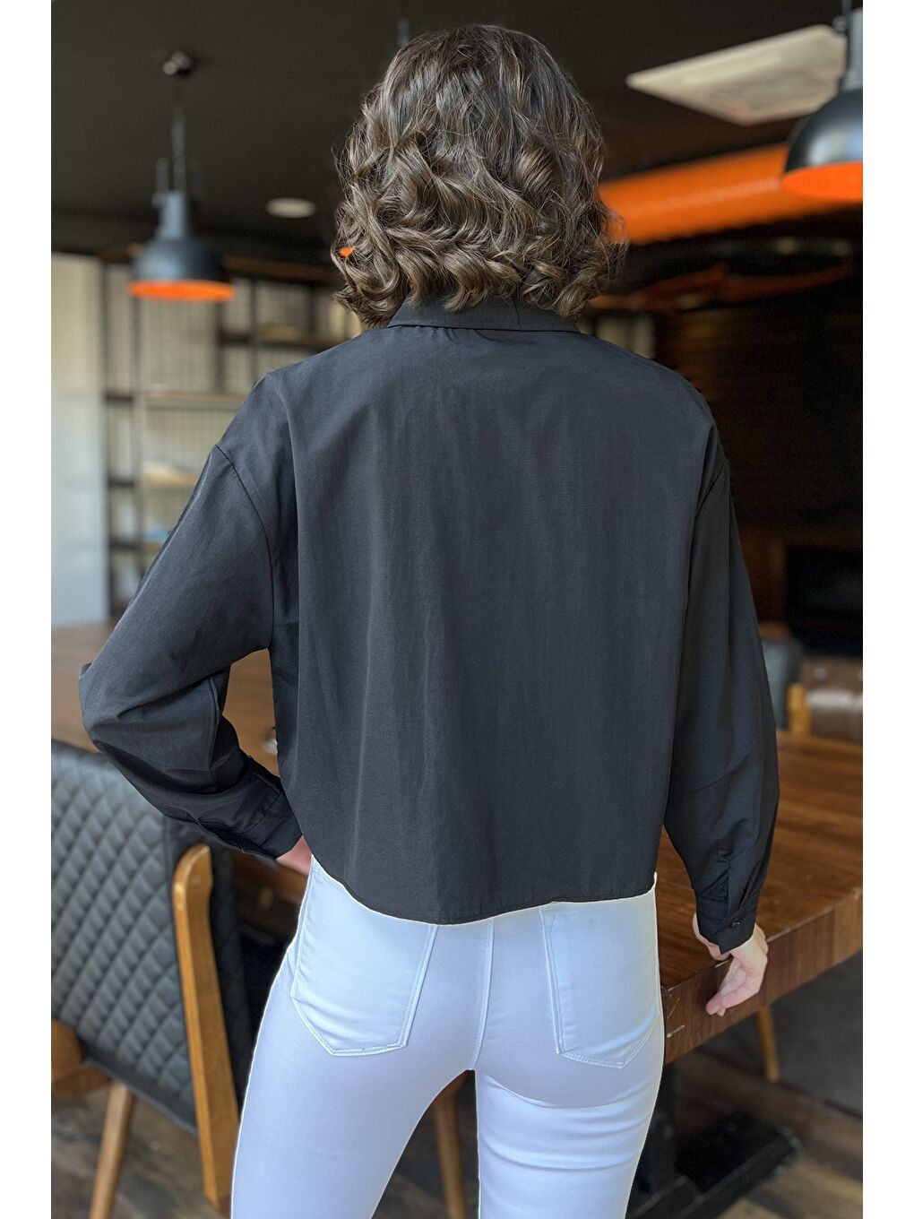 Siyah Kadın Volanlı İçlik Kombinli Gömlek-2