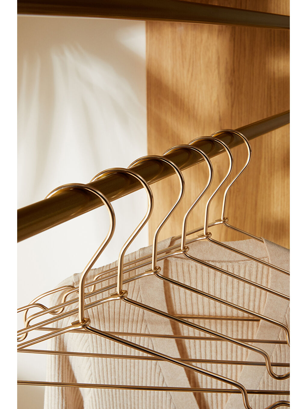 Sarı 6'lı Altın Renk Metal Giysi Askısı 22 x 41 x 0.4 cm-3