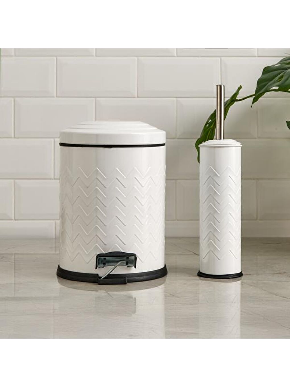 Bath Desenli 2'li Banyo Seti - Beyaz