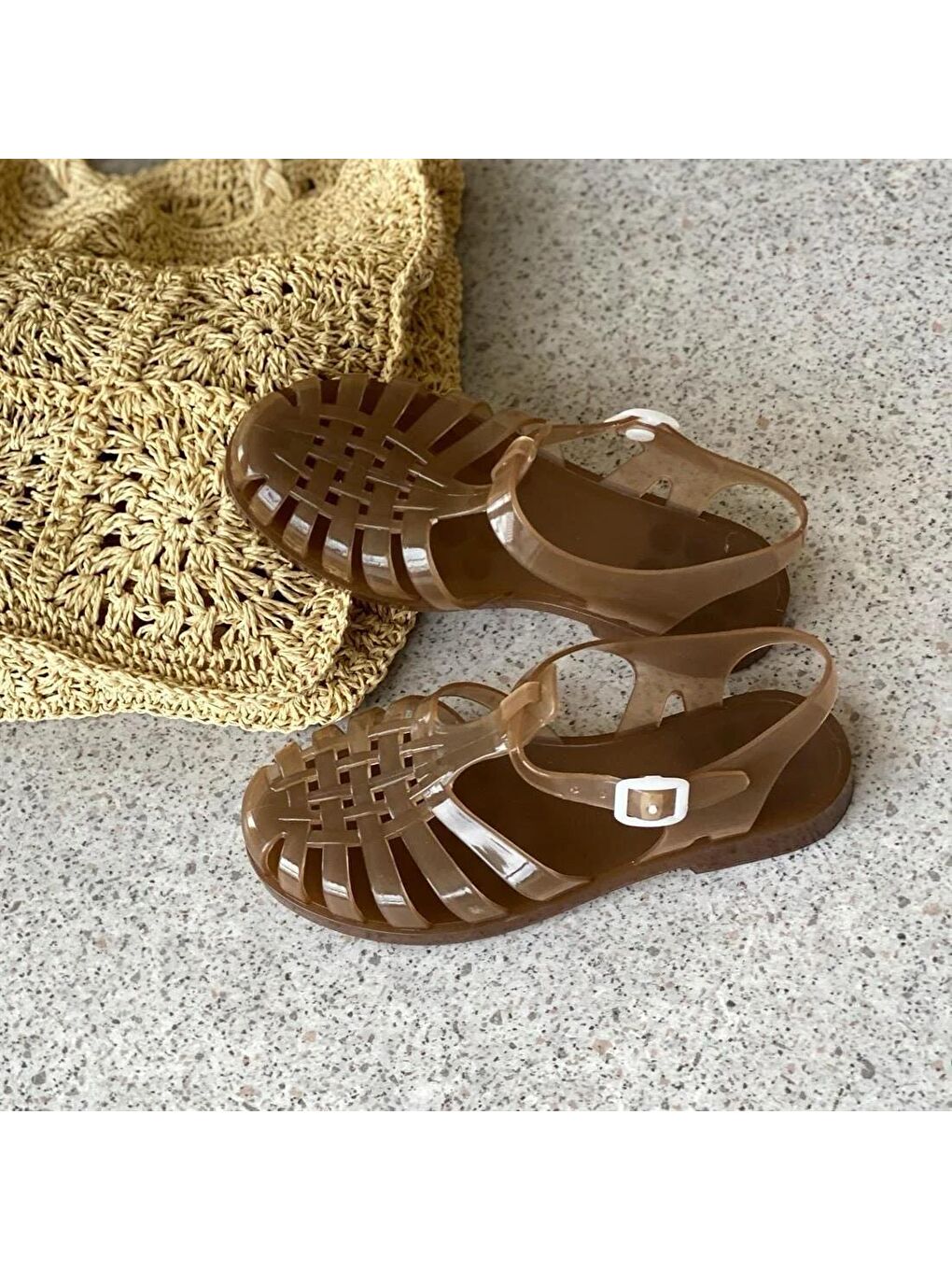 Kahverengi Kaymaz Taban Arkası Açık Tokalı Çocuk Sandalet 74-12-24Ç