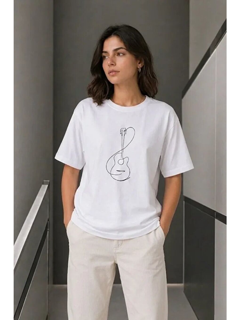 Minimal Gitar Baskılı Tişört T-Shirt Yazlık Kısa Kol Bisiklet Yaka T-Shirt - Beyaz-2